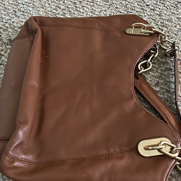 Michael Kors caramel hobo medium in size short strap causal bag. Light wear….!.. - Picture 3 of 3
